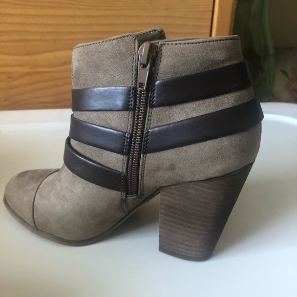 Booties - Picture 5 of 9